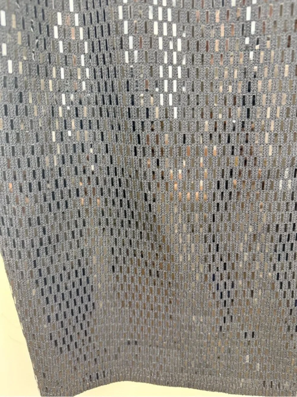ST JOHN black sequin knit pencil skirt size 4